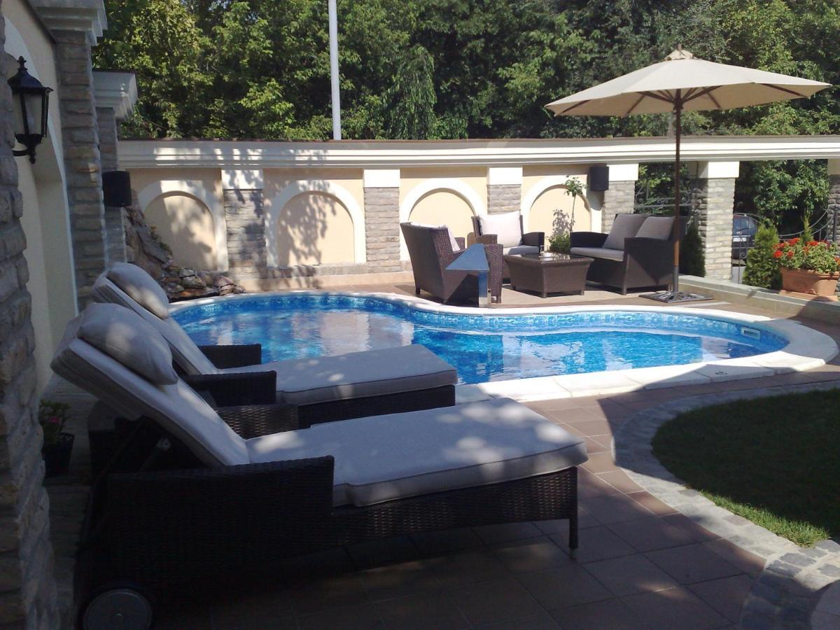 Hotel Vila Lago Palić Exteriör bild