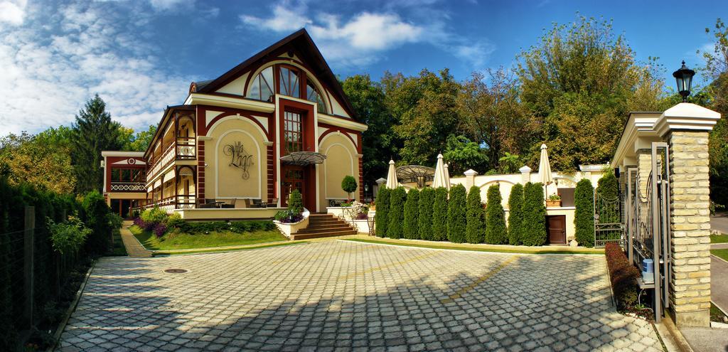 Hotel Vila Lago Palić Exteriör bild